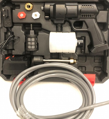 Мойка высокого давления аккумуляторная 